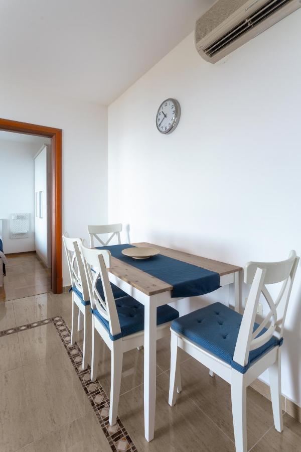 Sunlight Apartment Hvar Hvar Town Buitenkant foto