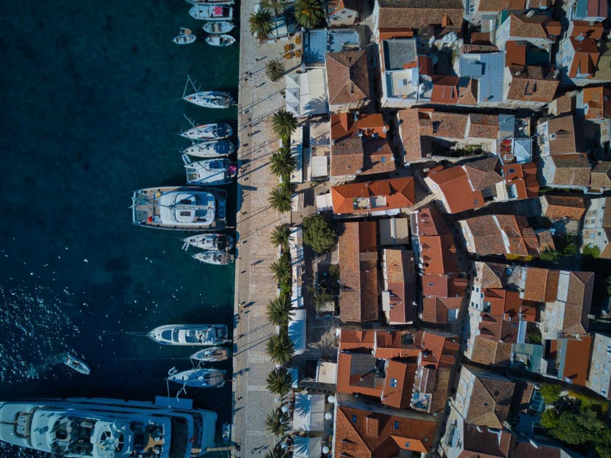 Sunlight Apartment Hvar Hvar Town Buitenkant foto